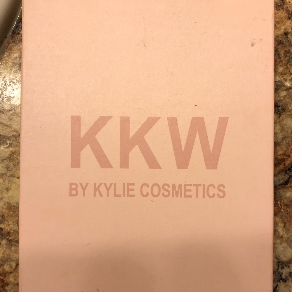 Kylie Lipkit